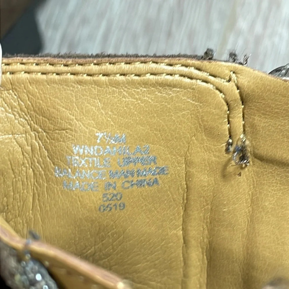 Nine West Dahila Ankle Boots Brown Faux Suede 7.5M - Picture 5 of 16